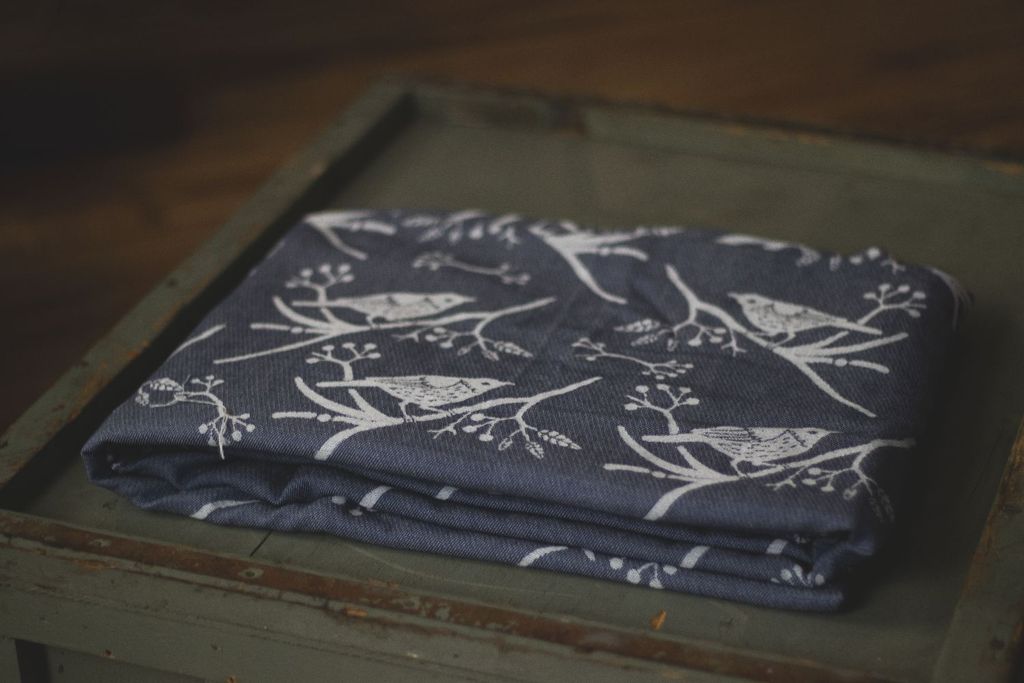 【値下げ】Woven Bliss　LADY BIRD beet　ベビーラップ 値下げ】Woven Bliss LADY BIRD beet ベビーラップ 値下げ