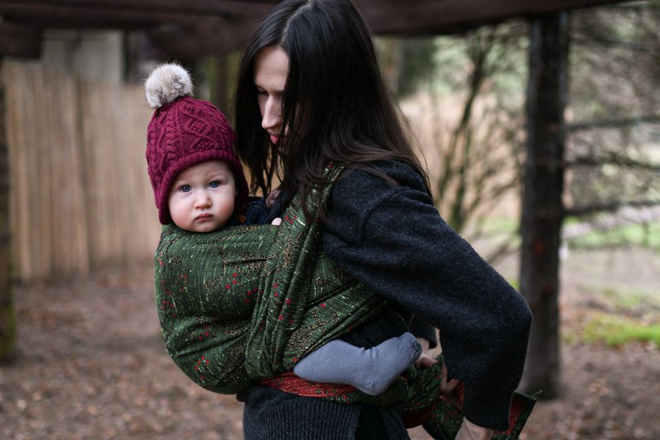 【値下げ】Woven Bliss　LADY BIRD beet　ベビーラップ 値下げ】Woven Bliss LADY BIRD beet ベビーラップ