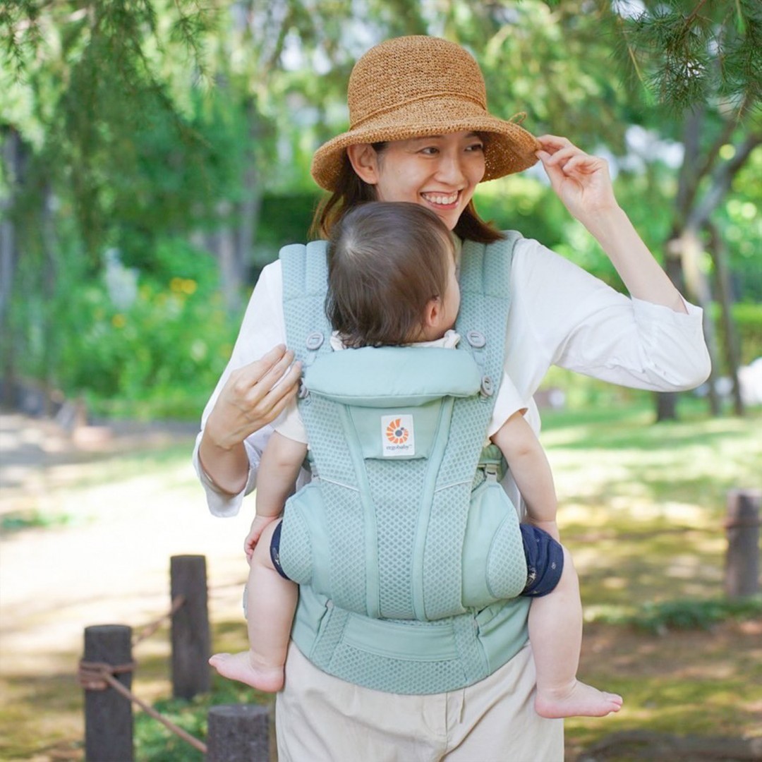ergobaby OMNI BREEZE 抱っこ紐 SAGE GREEN Ergobaby Omni Breeze Sage Green