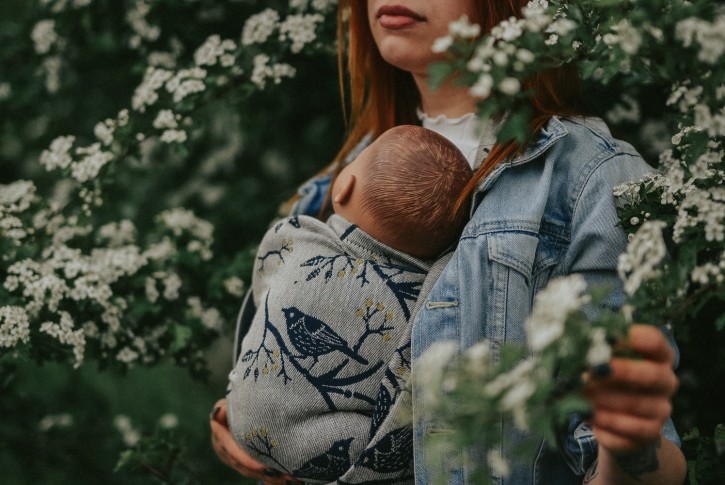 値下げ】Woven Bliss LADY BIRD beet ベビーラップ 値下げ】Woven